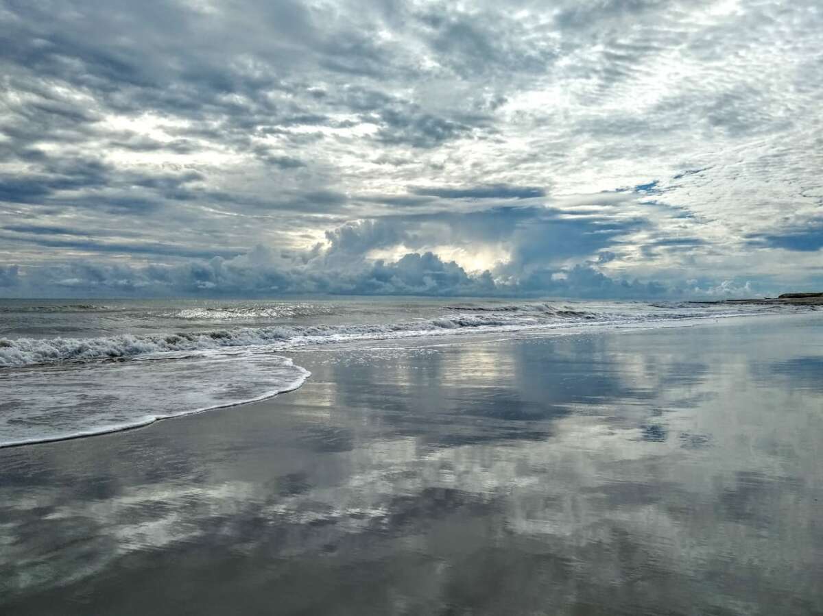 Ondas de Leste colaboraram para acumulados mais expressivos (FOTO: Lilyan Lima)