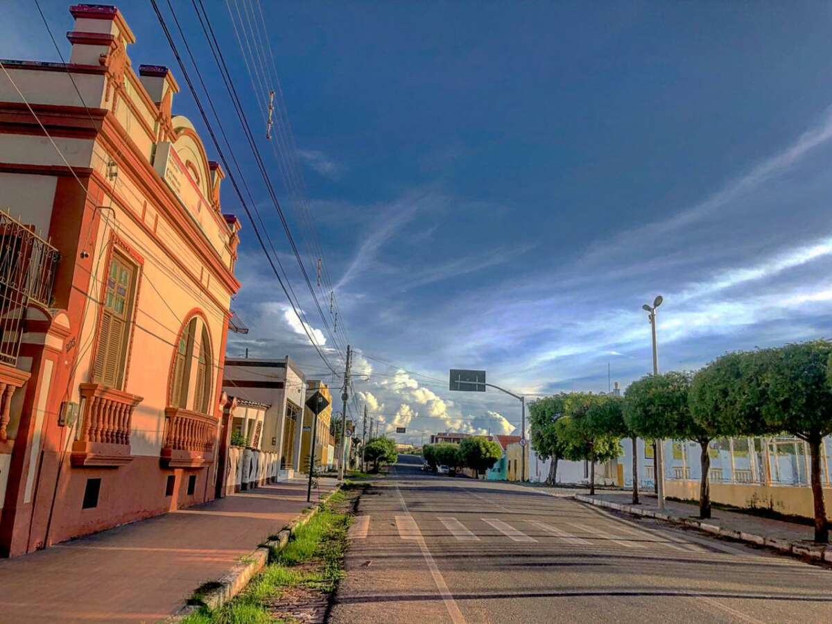 Tempo deve se manter mais firme, principalmente neste domingo (FOTO: Marciel Bezerra)