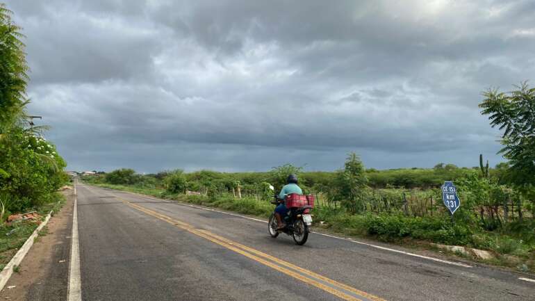 Chuvas chegaram a 38 milímetros na região do Cariri cearense. (Foto: Marciel Bezerra)