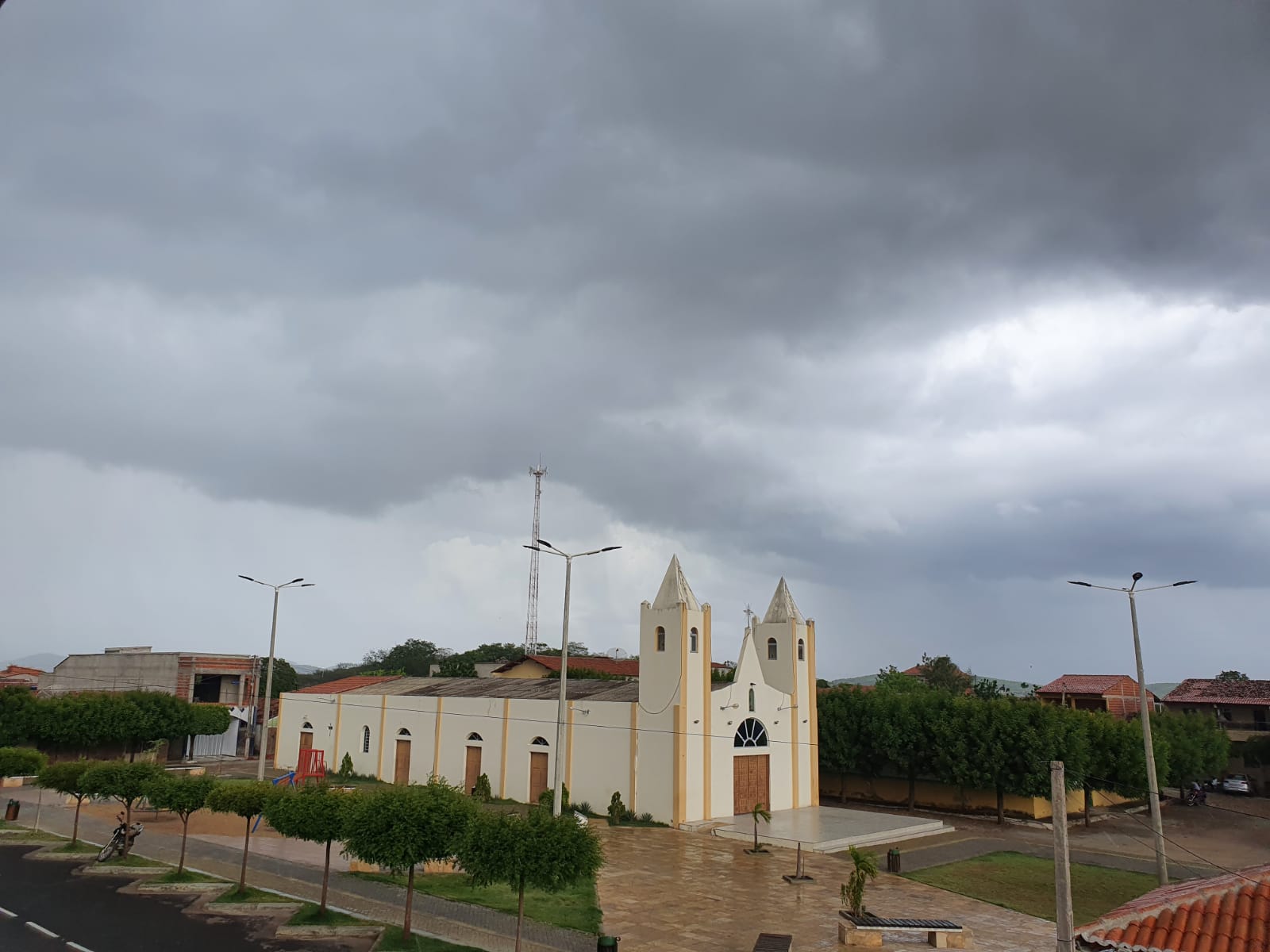 Áreas de instabilidade, principalmente, deverão seguir colaborando para precipitações (FOTO: Danilo Freitas)