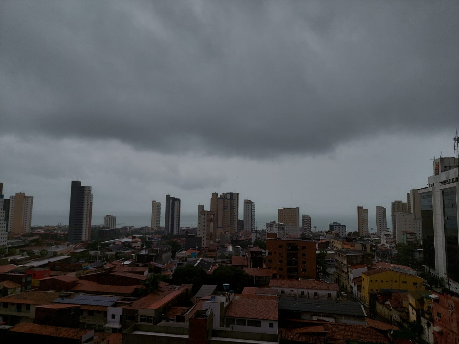 Chuvas em Fortaleza foram provocadas, principalmente, pela atuação da ZCIT (FOTO: Danniel Monteiro)