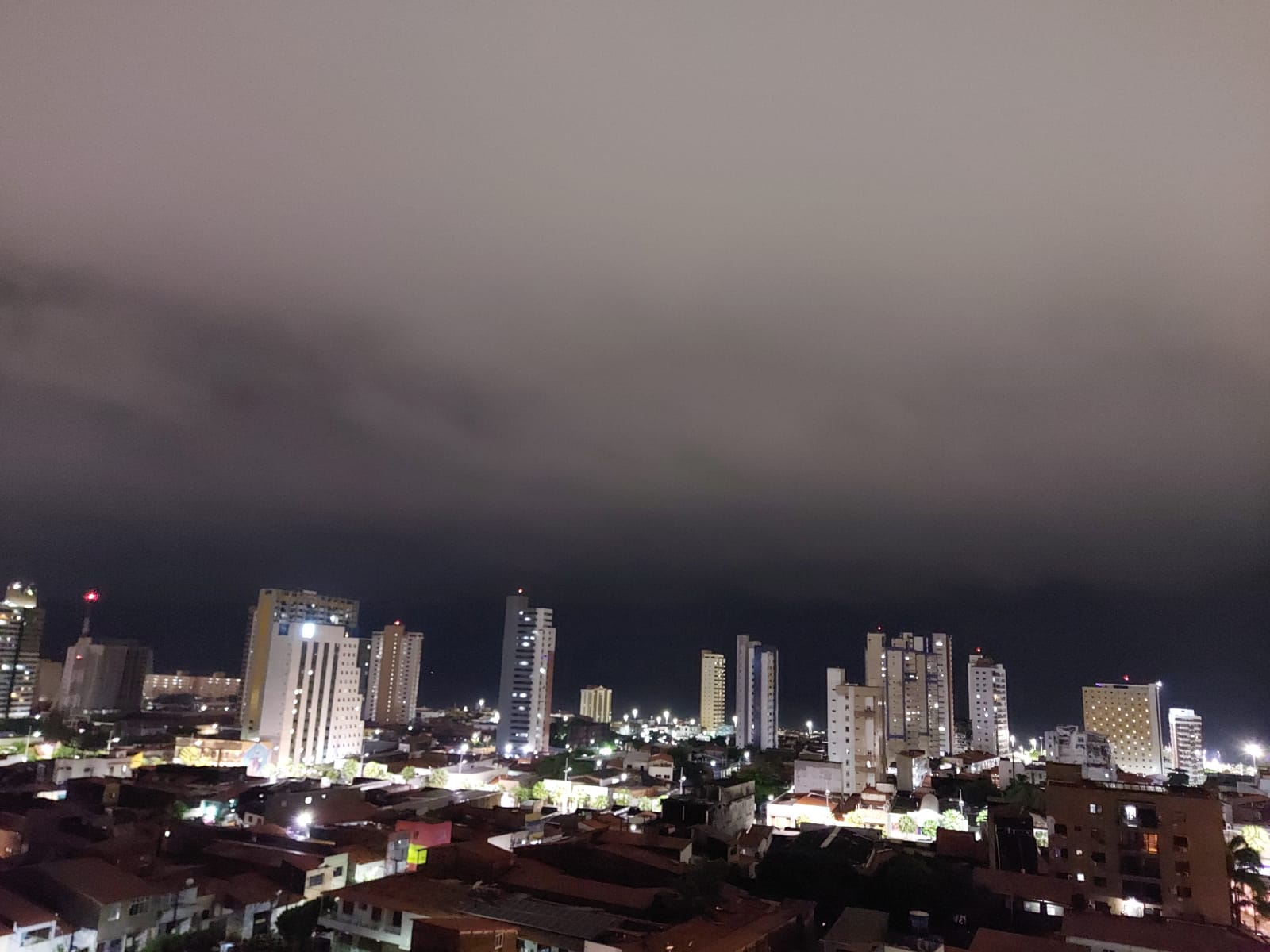 Fortaleza tem recebido chuvas diariamente (FOTO: Danniel Monteiro)