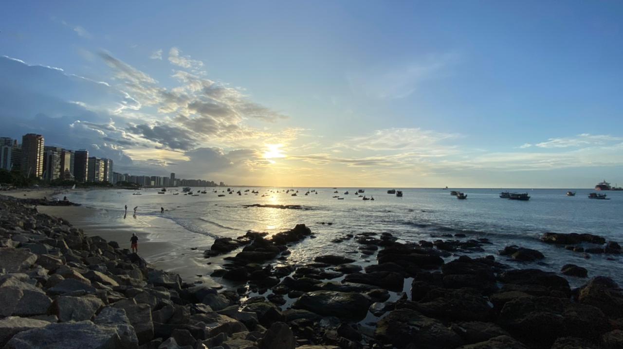 Litoral edverá seguir com chuvas e céu com cobertura variada (FOTO: Marciel Bezerra)