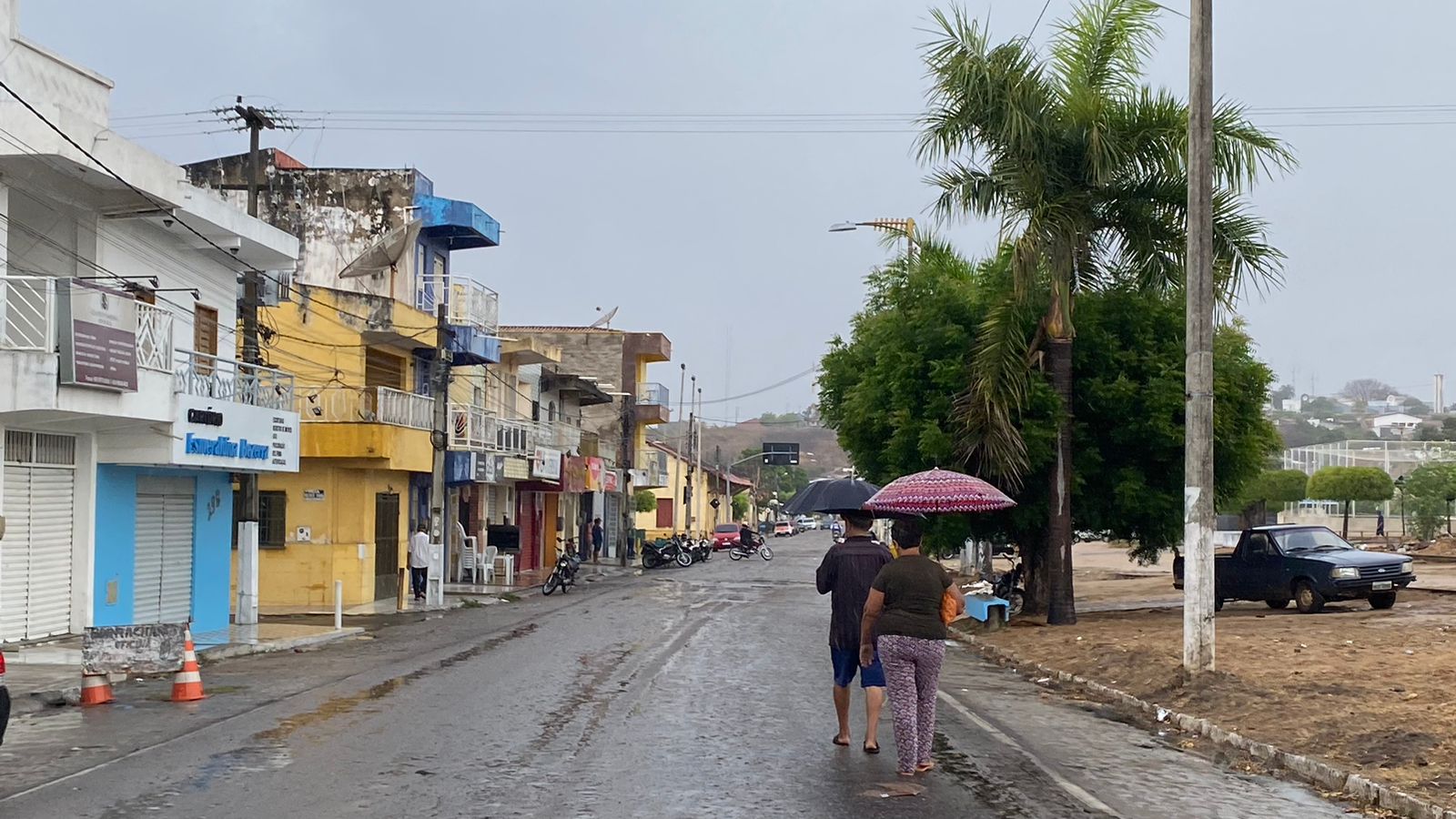 Apesar da tendência de redução, interior ainda tem condições para novos registros de chuva (FOTO: Marciel Bezerra)