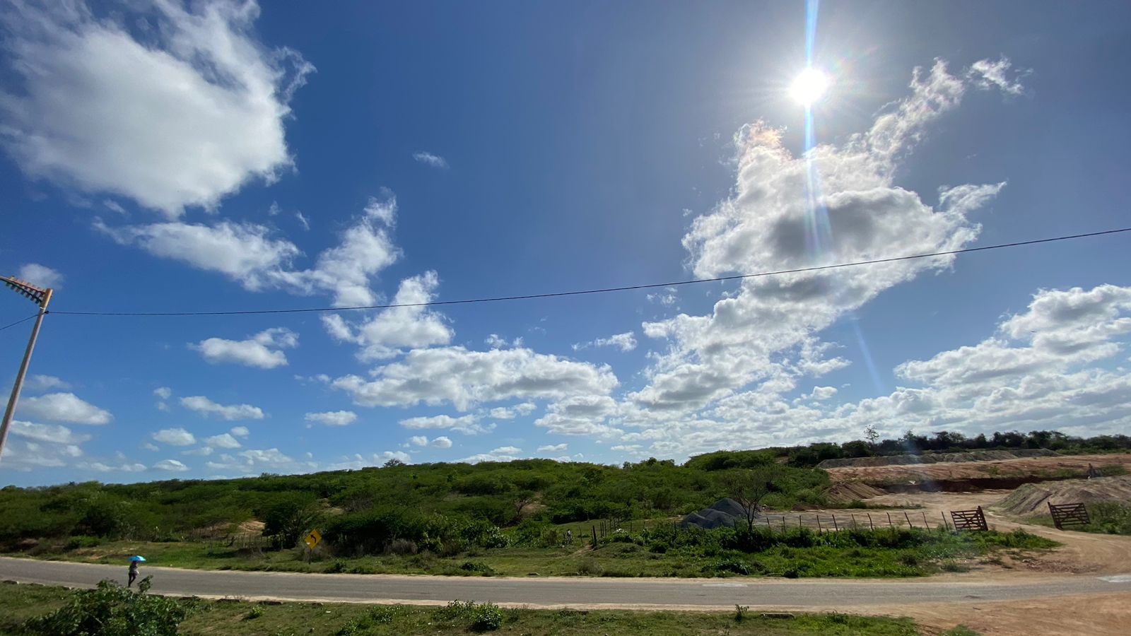 São esperadas poucas nuvens em todas as regiões (Marciel Bezerra)