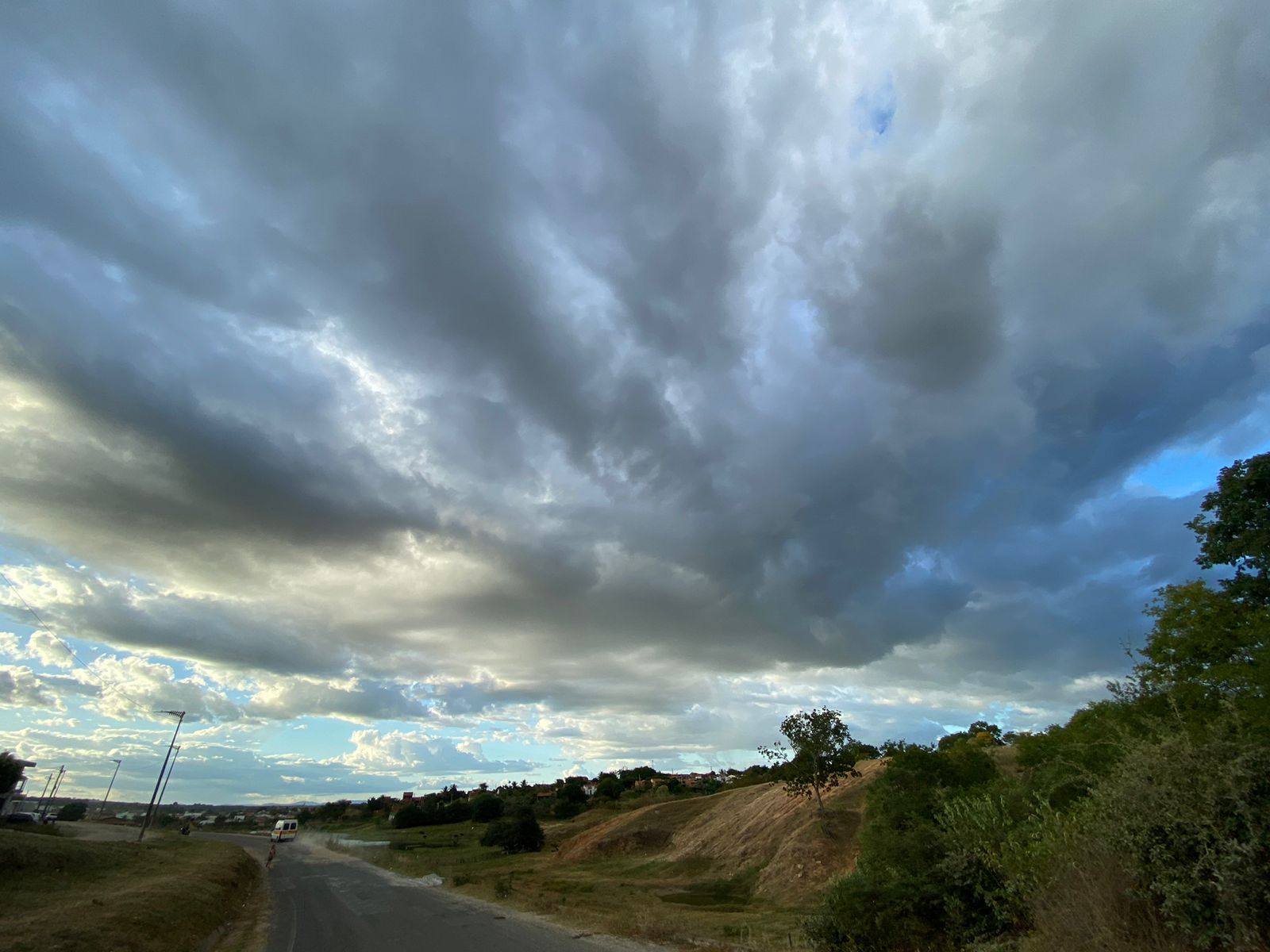 Áreas de instabilidade colaboram para precipitações pontuais (FOTO: Marciel Bezerra)