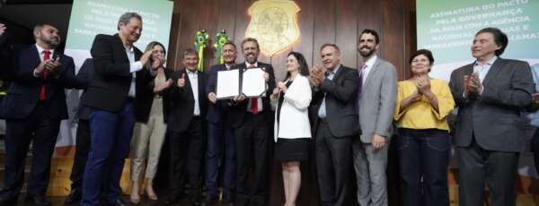 Ainda no encontro, o Governo do Ceará renovou a adesão ao Programa Qualiágua com a ANA, que tem como objetivo promover a divulgação de dados sobre a qualidade das água superficiais (FOTO: Divulgação/Governo do Ceará)