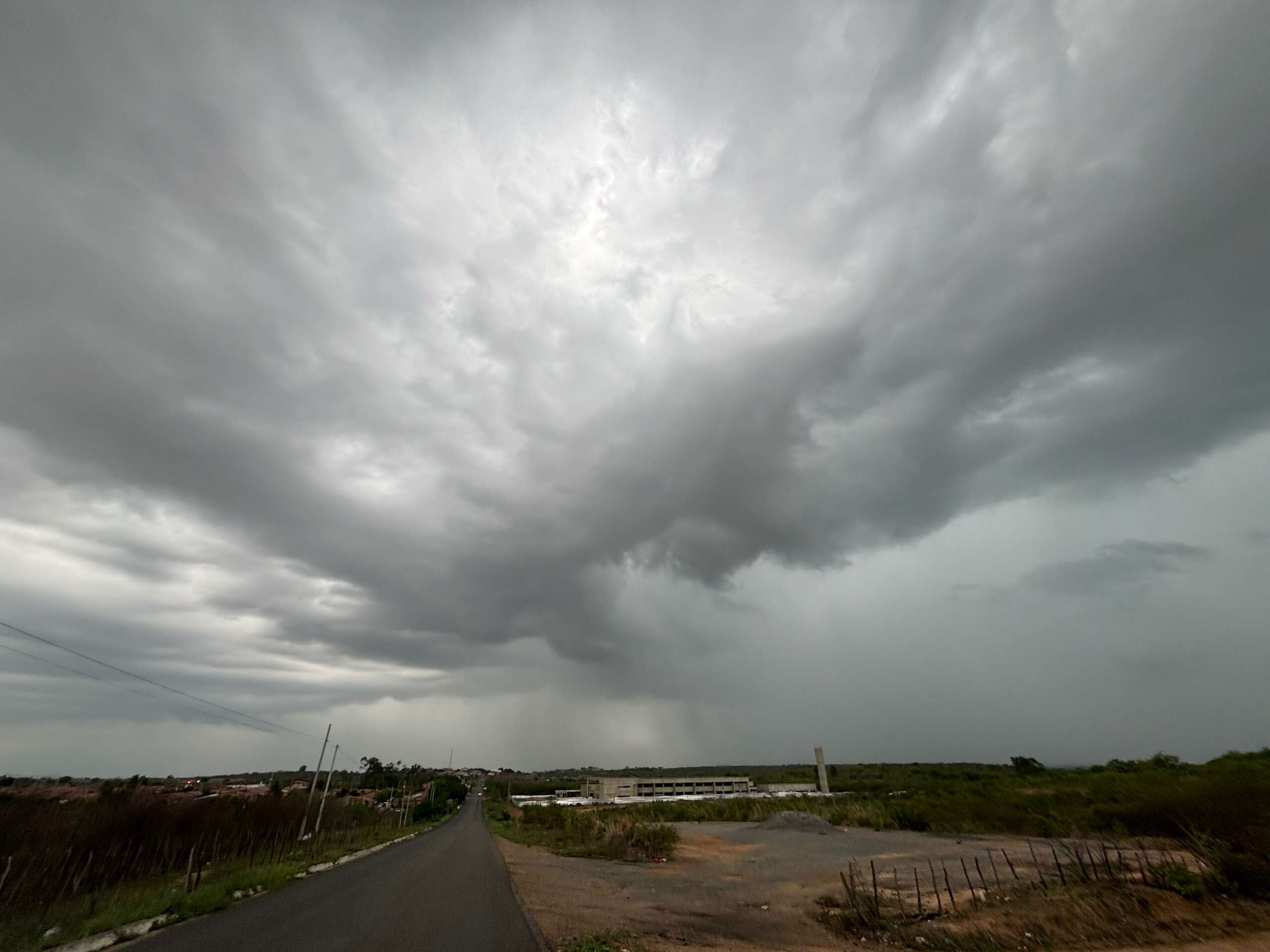 Proximidade da ZCIT colabora para chuvas maos fortes (FOTO: Marciel Bezerra)