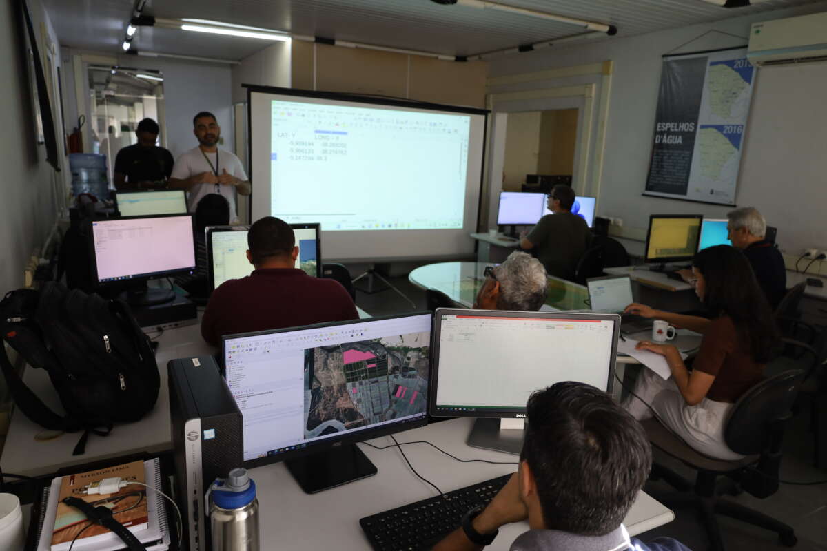 Funceme facilita curso de geoprocessamento de áreas de aquicultura do Ceará. (Foto: Ascom)