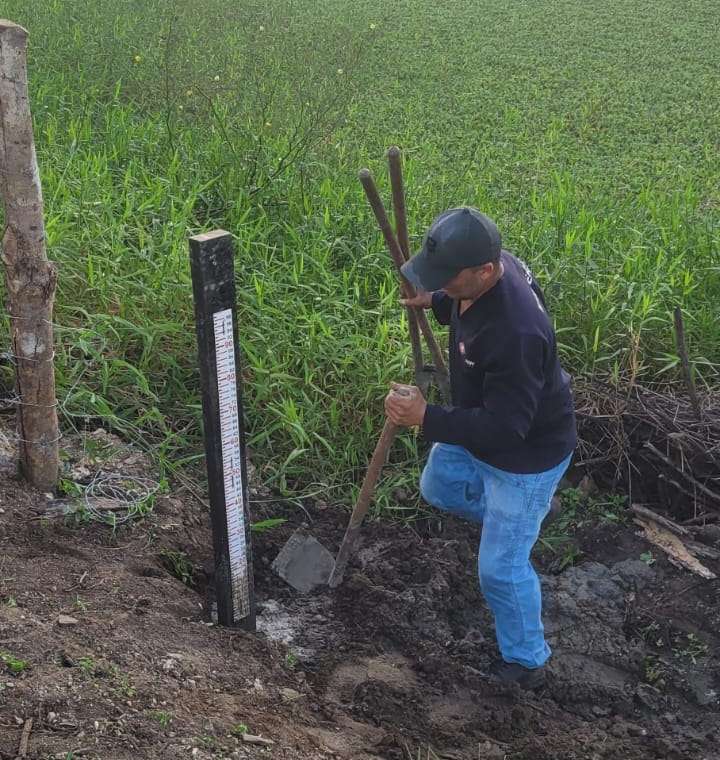 Esses trabalhos fazem parte da contínua instrumentalização da bacia, com o objetivo de ampliar a confiabilidade e a qualidade dos dados coletados (FOTO: Divulgação/Funceme)