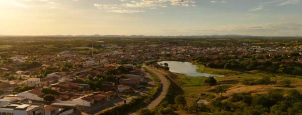 Com a tendência de menor cobertura de nuvens durante as tardes, as temperaturas devem se manter elevadas em grande parte do estado. (FOTO: Marciel Bezerra)