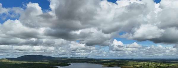 As chuvas previstas concentram-se principalmente no período noturno e nas madrugadas, com destaque para o Cariri, sul da Jaguaribana e Sertão Central e Inhamuns (FOTO: Marciel Bezerra)