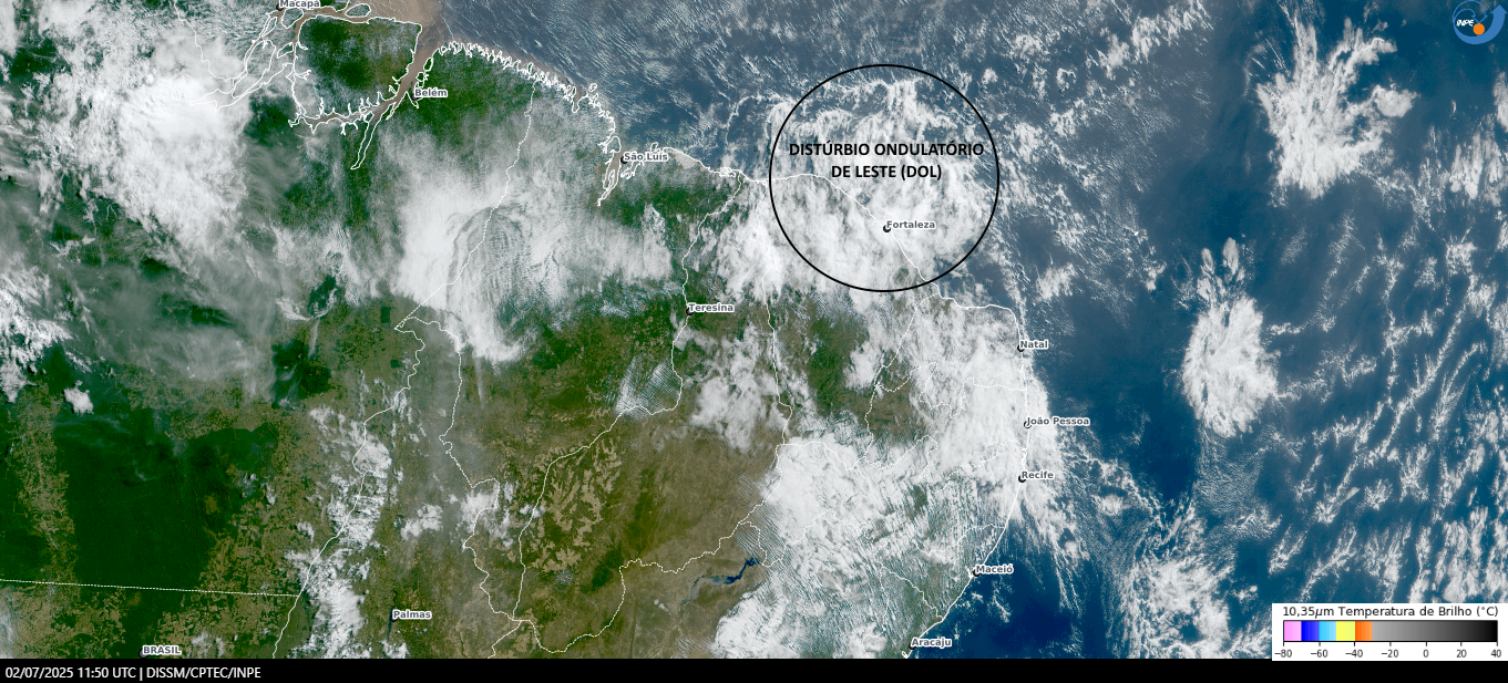 Imagem de satélite aponta a presença de um DOL próximo à costa cearense (FOTO: DSAT/CPTEC)