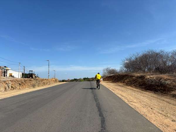 Além do calor intenso, a umidade relativa do ar tende a reduzir principalmente no centro-sul cearense, com índices variando entre 20% e 30% nas tardes (FOTO: Marciel Bezerra)