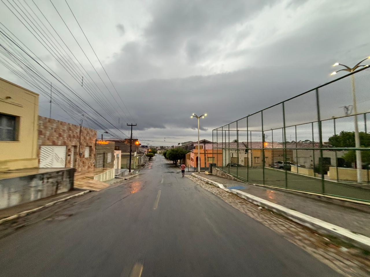 Na Ibiapaba, Litoral Norte, Cariri e em áreas do Sertão Central e Inhamuns, as precipitações devem ocorrer entre as tardes e as noites (FOTO: Marciel Bezerra)